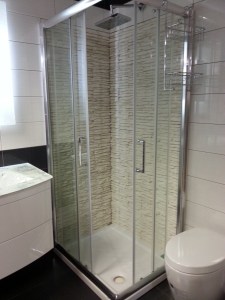 Box doccia in Petra bianca