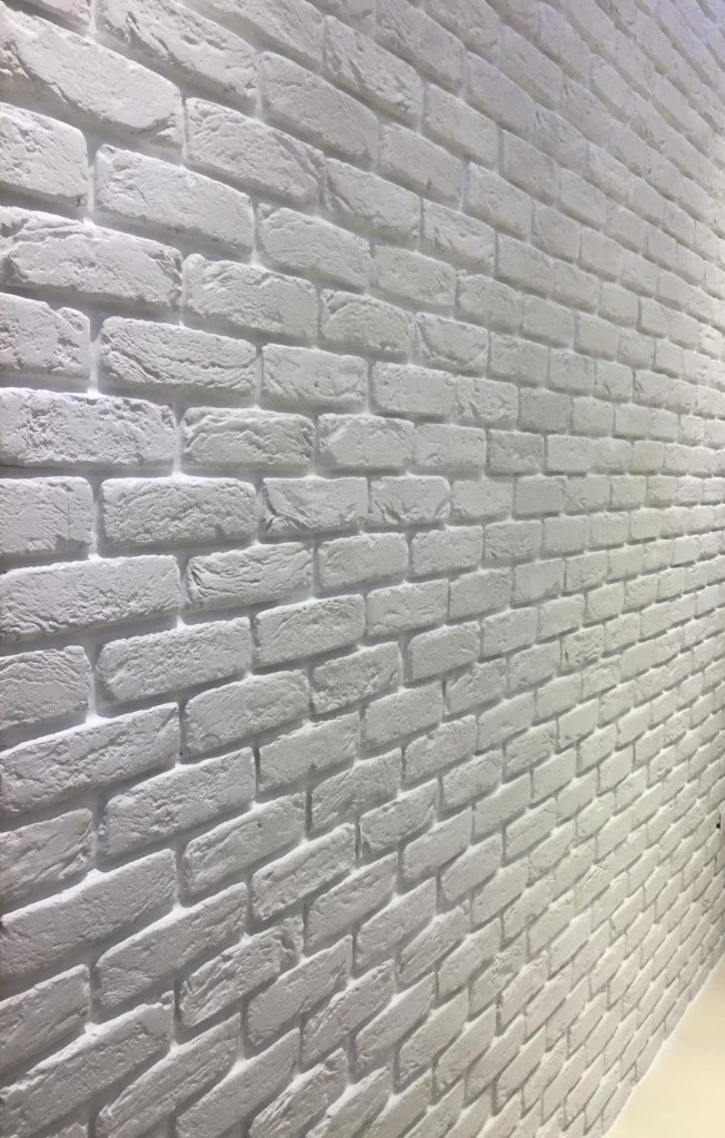 La parete in Mattone bianco Primiceri