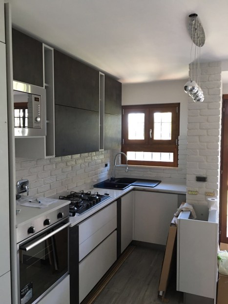rivestimento cucina mattoni bianchi