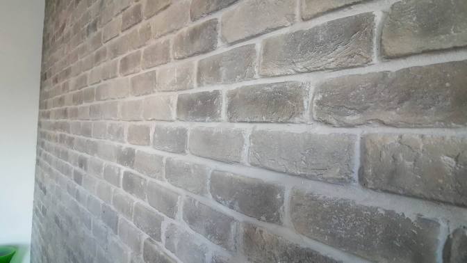lavoro-mattone-grigio-emanuela-5