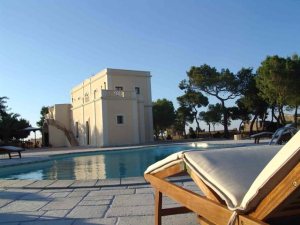 PAVIMENTI PER ALBERGHI, PAVIMENTI PER AGRITURISMO, PAVIMENTI PARTICOLARI, PAVIMENTI PER STRUTTURE RICETTIVE, PAVIMENTI PER ESTERNI, PAVIMENTI PER ESTERNO, PAVIMENTI PIETRA RICOMPOSTA, PIETRA RICOSTRUITA PRIMICERI, VECCHIO BASOLATO, PRIMICERI, CHIANCA, ALBERGHI, PAVIMENTI PER AGRITURISMO, PAVIMENTI CENTRI BENESSERE, PAVIMENTO CENTRO BENESSERE, PAVIMENTI PER PISCINE